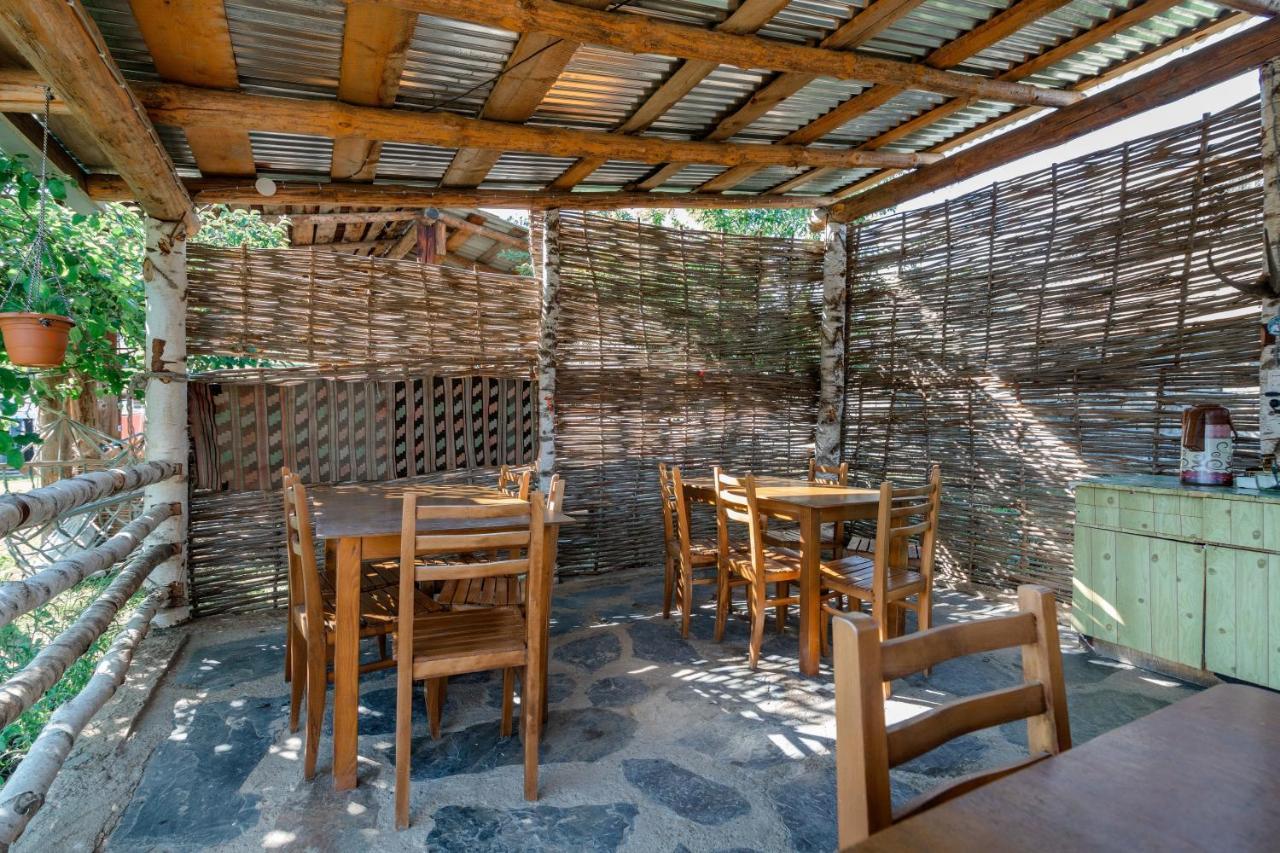 Guest House Old Omalo Ngoại thất bức ảnh