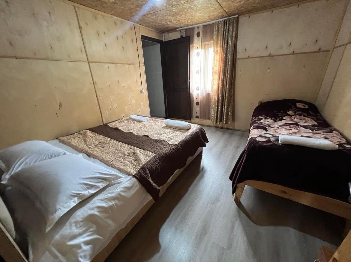 Guest House Old Omalo Ngoại thất bức ảnh